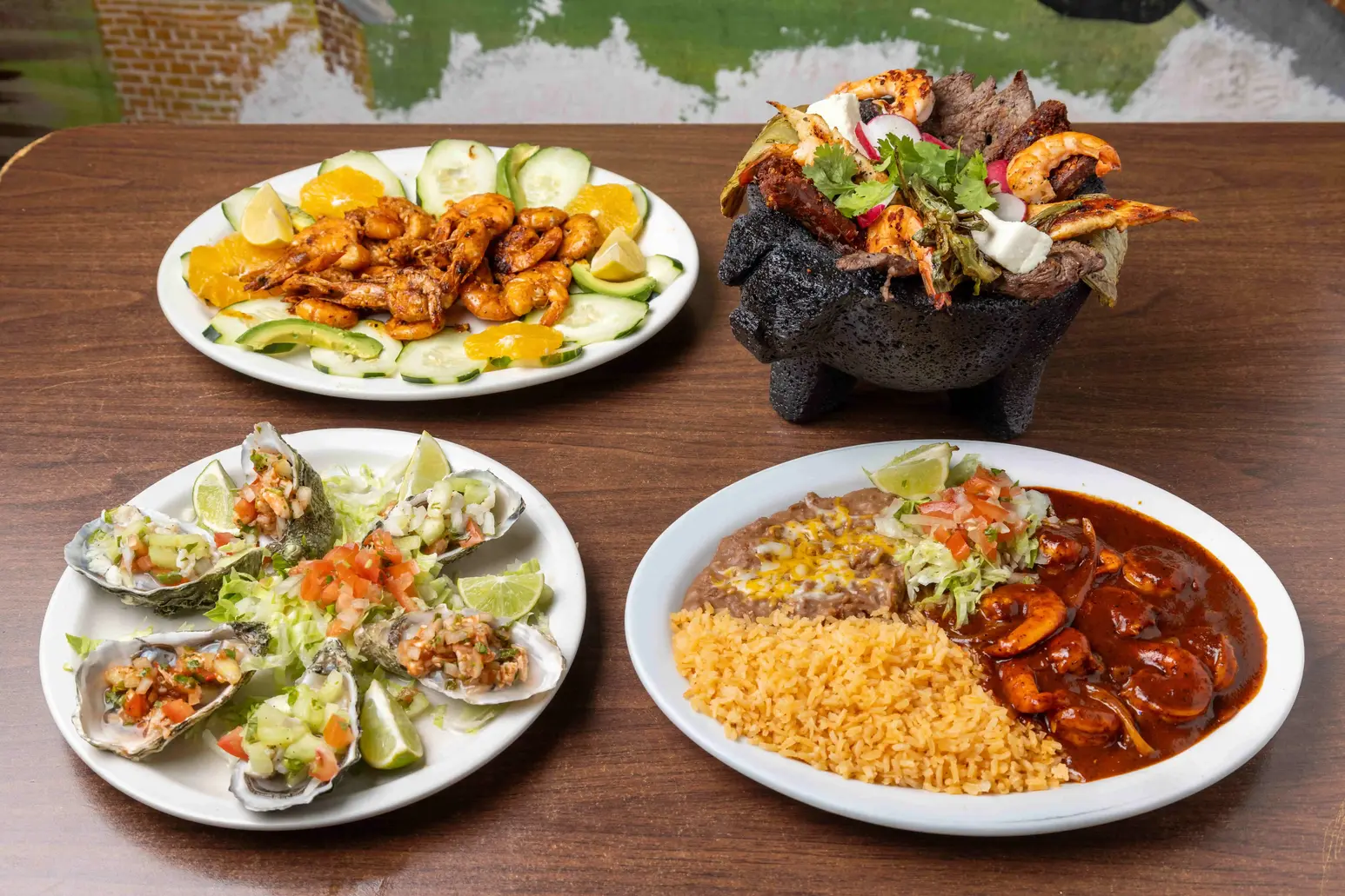 A family enjoying a meal at El Asadero